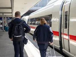 immer mehr gewalt und drohungen: bahnmitarbeiter fühlen sich unsicher