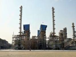 iran bedroht straße von hormus: kuwait drosselt voraussichtlich seine Ölförderung