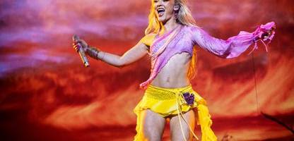 Lush Life: Zara Larsson mit elf Jahren Verspätung auf Platz eins der Charts