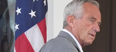 US-Gesundheitsminister legt sich mit Fans von Starbucks und Dunkin’ an: „Come and take it!“