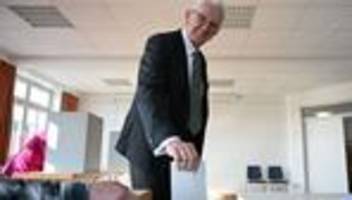 Baden-Württemberg wählt: Kretschmann gibt seine Stimme ab