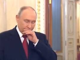 Kranker Alter: Kreml zeigt hustenden Putin in Video