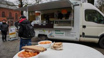Sterneküche für Bedürftige: „Freue mich die ganze Woche auf die warme Mahlzeit“