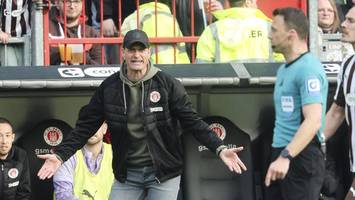 „jede 50:50-situation gegen uns gepfiffen“: trainer blessin schimpft über zwayer