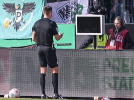 Bundesliga: Dem VAR den Stecker gezogen – zur Imagekrise gibt es jetzt die passenden Bilder