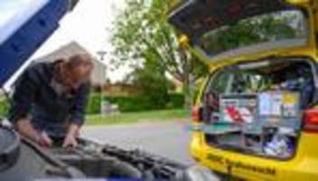 Alle zweieinhalb Minuten: ADAC: Mehr Einsätze für Pannenhelfer – Auch wegen Fahrrädern