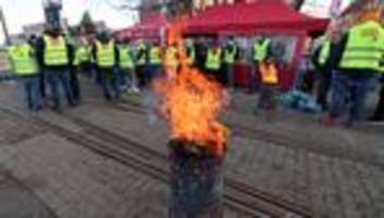 Lange Verhandlungen: Noch keine Einigung bei ÖPNV-Tarifrunde