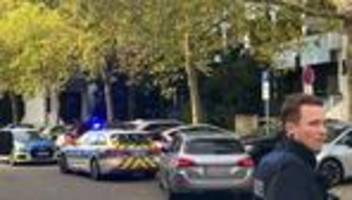 Schule in den Schlagzeilen: Drei Schüler nach Reizgasattacken dauerhaft ausgeschlossen