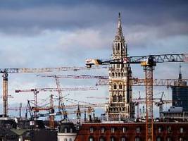 Doppelter Konjunktur-Rückschlag: Deutsche Industrieaufträge brechen ein - Produktion schrumpft