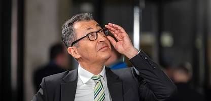 Die Grünen - Cem Özdemir: Seine Krawatte trug schon Winfried Kretschmann