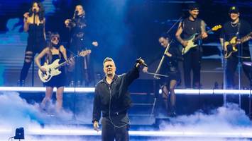 ben zucker in hamburg: nach der „schlägerei“ gabs schlager mit kämpferherz