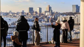 elbphilharmonie: wie lange bleibt die plaza weiterhin für besucher kostenlos?