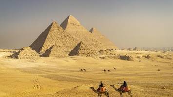 kleopatra und tutanchamun: Ägyptische kunstschätze in großem stil verschoben