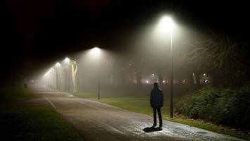 sexueller Übergriff auf frau (29) in horn – fahndung nach mann in jogginganzug