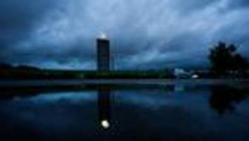 Autoindustrie: Gewinn bei VW 2025 um knapp die Hälfte eingebrochen