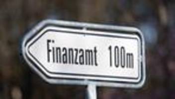 Einkommensteuer: Brandenburgs Finanzämter brauchen sieben Wochen für Steuer