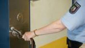 gewalt hinter gittern: fast 900 fehltage nach gewaltübergriffen in nrw-gefängnissen