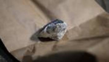 Koblenz: Elf Gesteinsteile nach Einschlag von Meteorit gefunden
