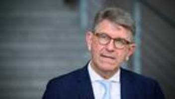 Protest: Nach Wirbel um Buchhandlungspreis Protest vor Buchmesse