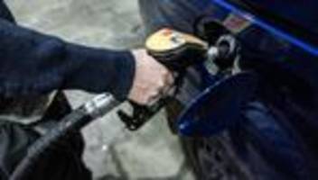 Spritpreise: SPD fordert Begrenzung der Preiserhöhungen an Tankstellen