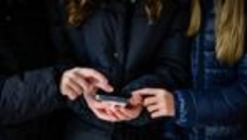 Social-Media-Verbot: Britisches Unterhaus stimmt gegen Social-Media-Verbot für Jugendliche