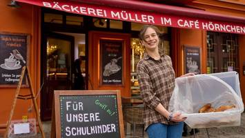 Mit Video: Im Café Hörnchen in der Bölschestraße gibt’s Brötchen umsonst