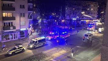 zwei verletzte nach schüssen in kreuzberg – polizei im einsatz