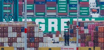 china meldet überraschend starken exportüberschuss