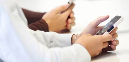 Sachsen weitet Handyverbot an Schulen bis zur achten Klasse aus