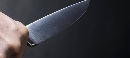 „lass die finger von meiner tochter“: eine messerattacke, um eine hochzeit zu verhindern?