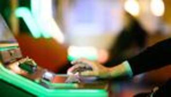 Glücksspiel-Survey 2025: Studie: Männer bleiben anfälliger für Glücksspielsucht