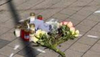 Justiz: Kind auf Parkplatz angefahren: Mordprozess muss Motiv klären