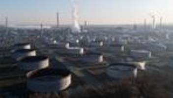 Krieg im Iran: Deutschland gibt Teil der Ölreserve frei