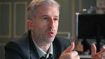 landestagswahl in baden-württemberg: boris palmer bietet grünen-chef felix banaszak gespräch an