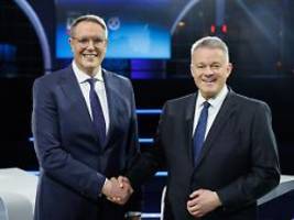 tv-duell vor wahl in mainz: spd-landeschef und cdu-herausforderer streiten über beamtenurlaube