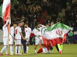 Unseren Führer ermordet: Iran kündigt Boykott der Fußball-WM an