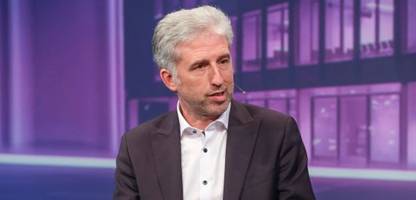 boris palmer bei »maischberger«: er sagt gar nichts. also auch nicht nein.