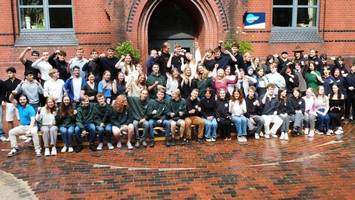 Elmshorner Schulen müssen 70 Kinder ablehnen: So geht es weiter