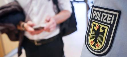 Kurios: Mann meldet Vorfall bei Augsburger Polizei – und landet selbst im Knast