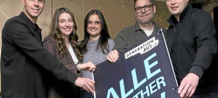 „das hat uns keiner zugetraut“: wie sich „generation aux“ im augsburger stadtrat verdreifachen konnte