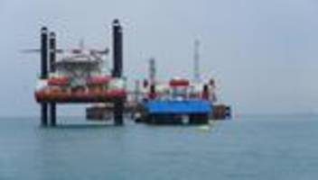 krieg im nahen osten: irak schließt Ölhäfen nach iranischem angriff auf tanker