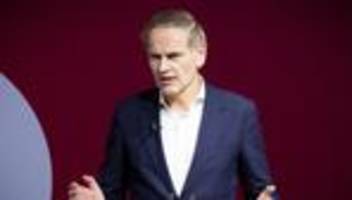 Fußballbundesliga: VW-Chef will beim VfL Wolfsburg alles auf den Prüfstand stellen