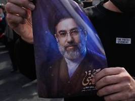 Chamenei junior kriegsversehrt: Irans neuer oberster Führer schwört Rache für Kriegsopfer