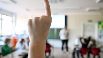 ab der 5. klasse in berlin aufs gymnasium: anmeldezahlen zeigen ein problem