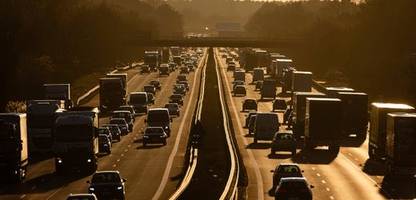 Verbrenner: EU-Parlament will CO₂-Vorgaben für Lkw lockern