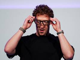 meta ray-ban: millionen menschen tragen Überwachungsmaschinen auf der nase