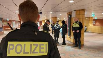Messer, Drogen, Haftbefehl: ein normaler Nachmittag am Bahnhof Harburg