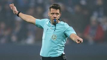 Beliebter Hamburger Bundesliga-Schiedsrichter kündigt Karriereende im Sommer an