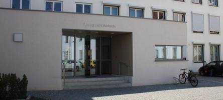 Ex-Partner vor Gericht: Sie will ausziehen, da kommt es zum brutalen Übergriff