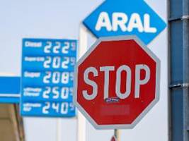 Bisher nur Symbolpolitik: Die Regierung muss beim Kampf gegen steigende Spritpreise Ernst machen